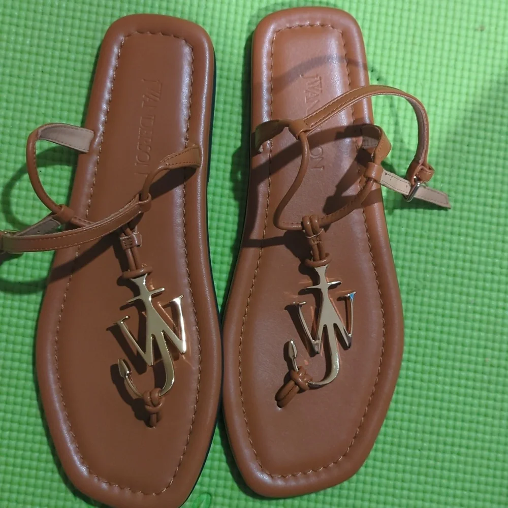 JW Anderson NWOB Anchor Logo Flat Sandals size EU 39/US 9